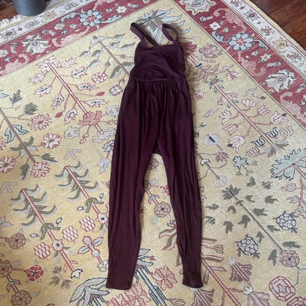 Imbohi jumpsuit size small excellent condition